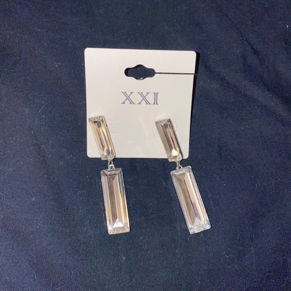 Dangle earrings